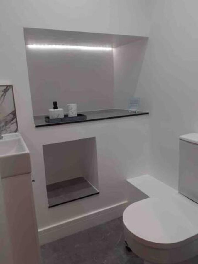 The Holiday Hoose Kinghorn Екстериор снимка
